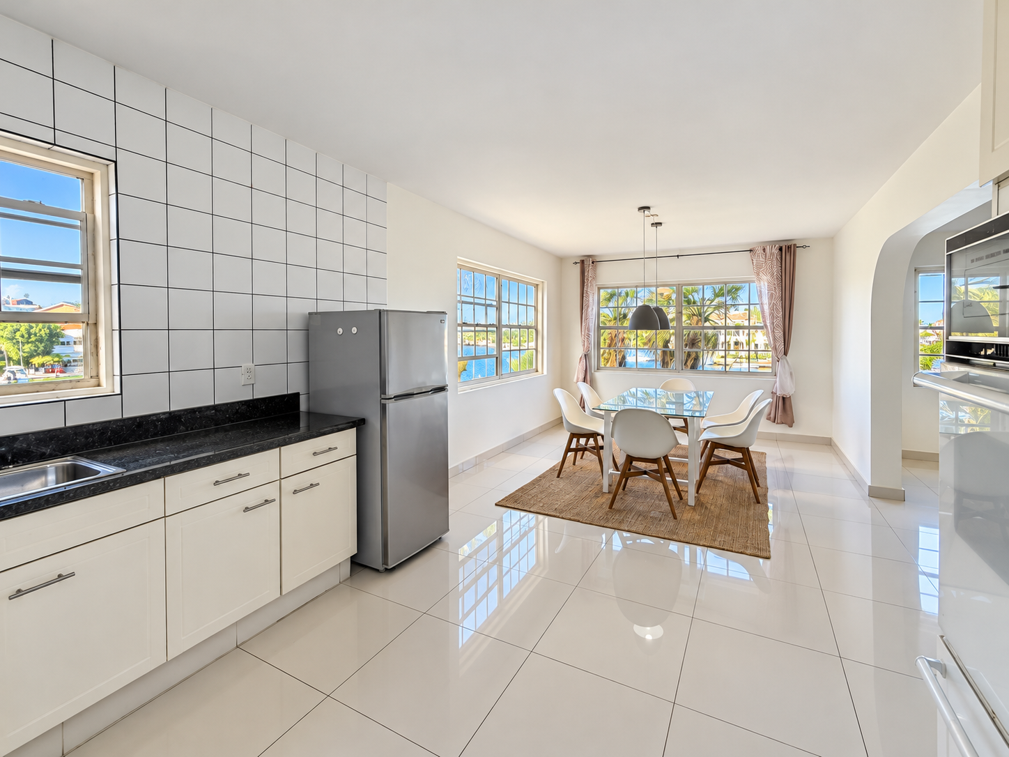 Apartment in Spanish Water