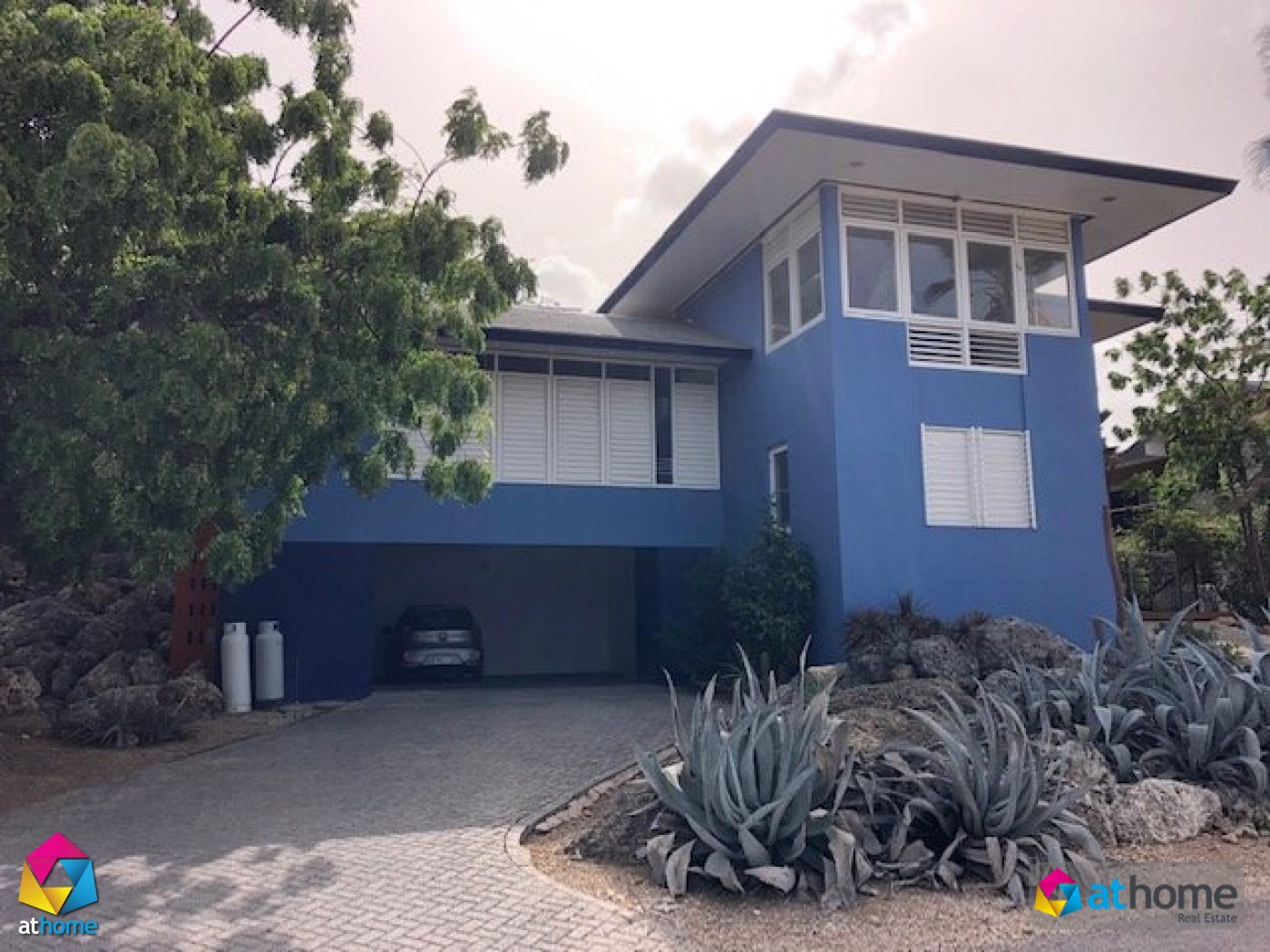 House in Mambo Beach
