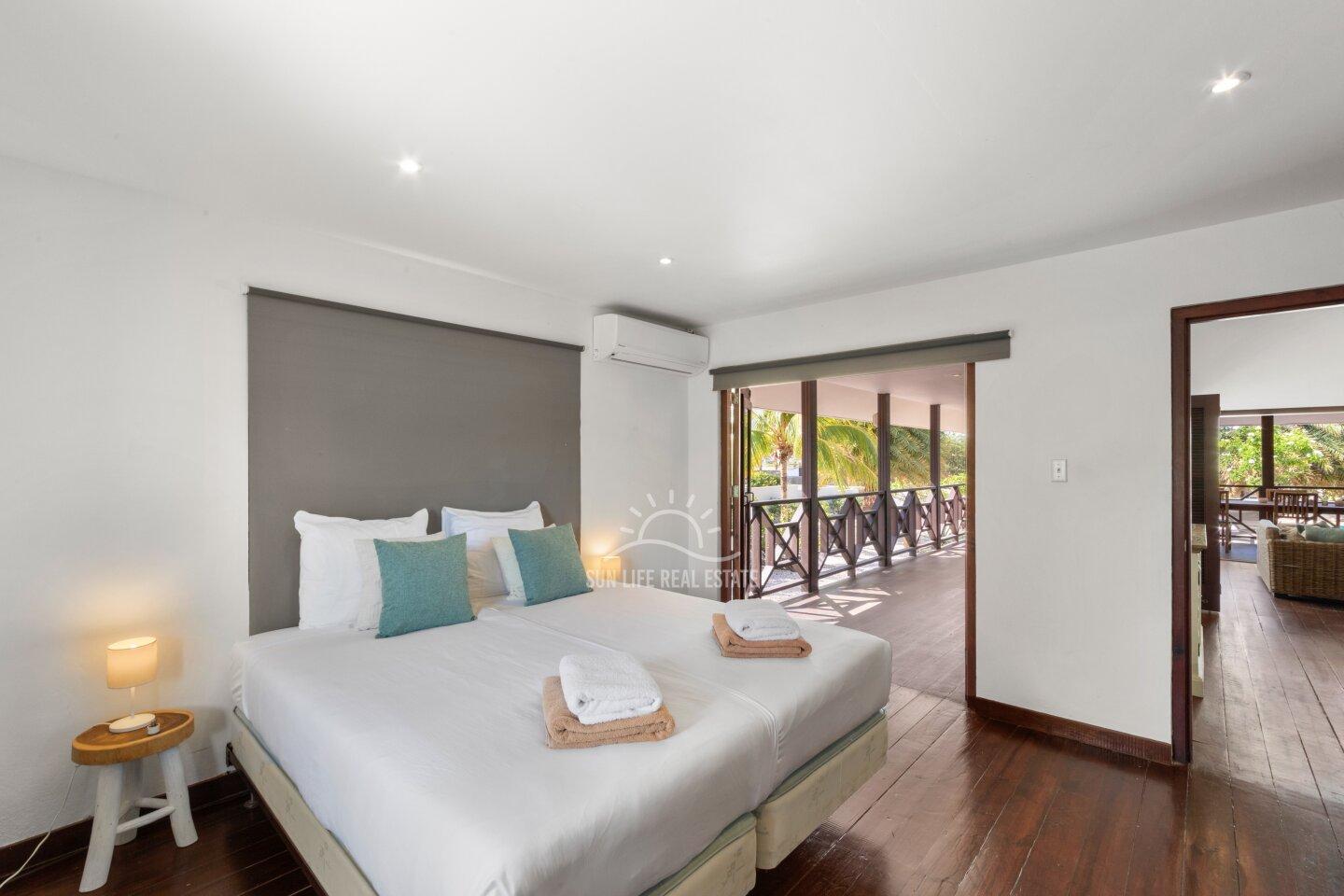 Villa in Vista Royal