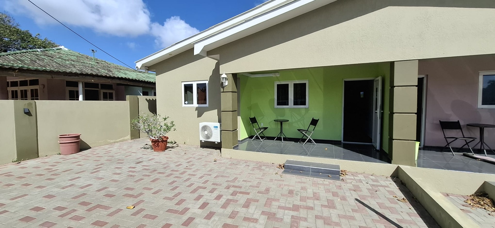 Property in Dominguito