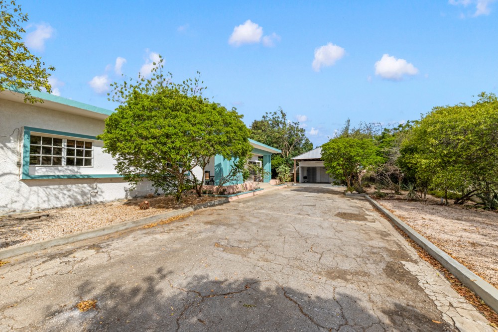 Property in Jan Thiel