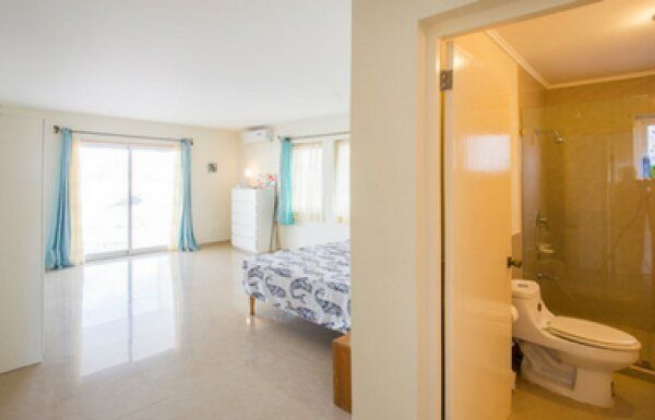 Villa in Vista Royal