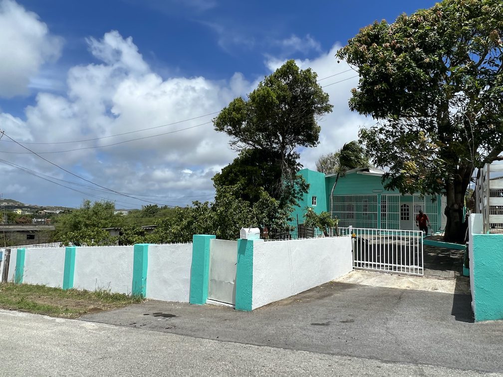 House in Montaña