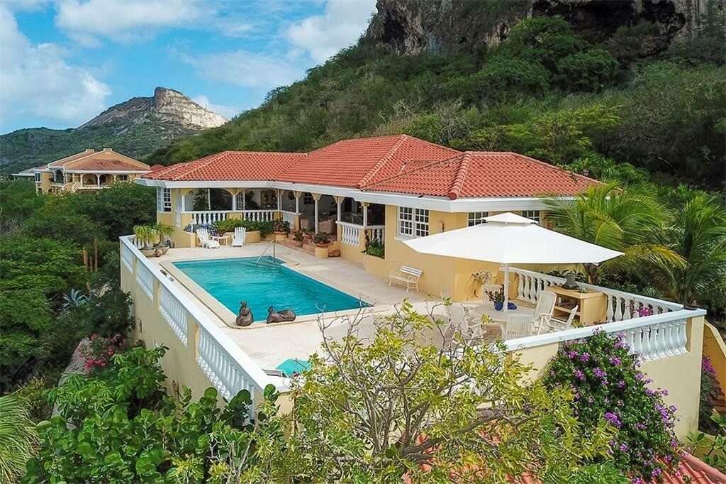 Villa in Seru Boca