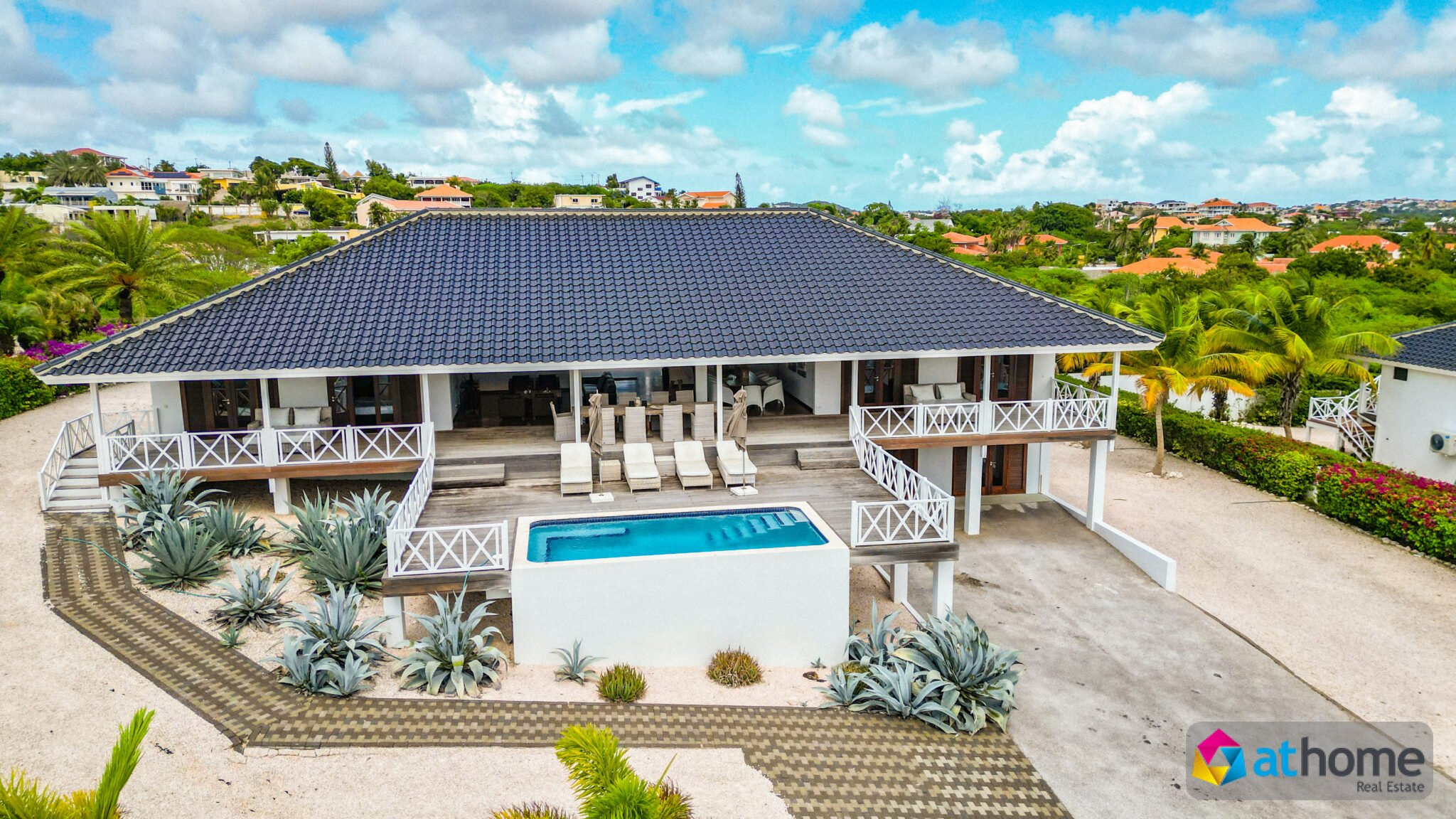 Property in Vista Royal