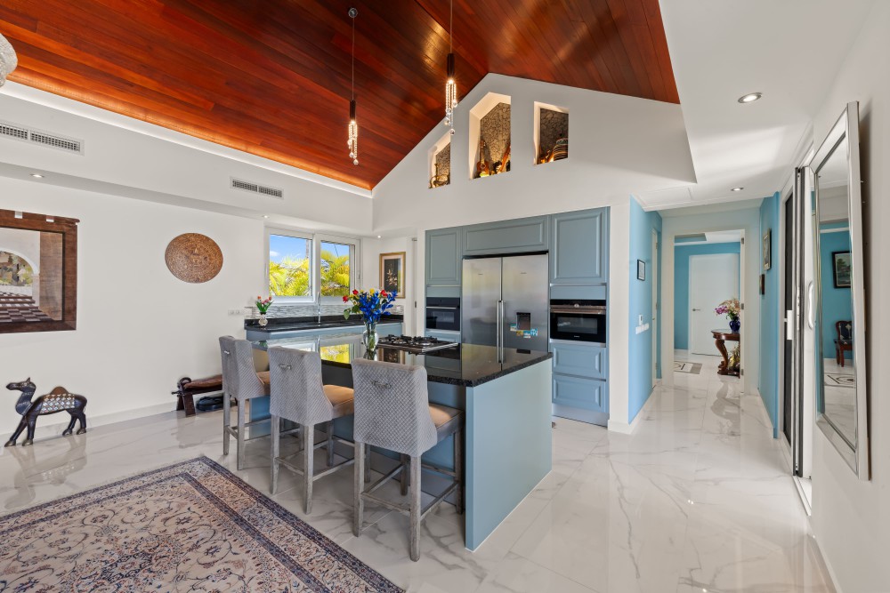 Villa in Blue Bay