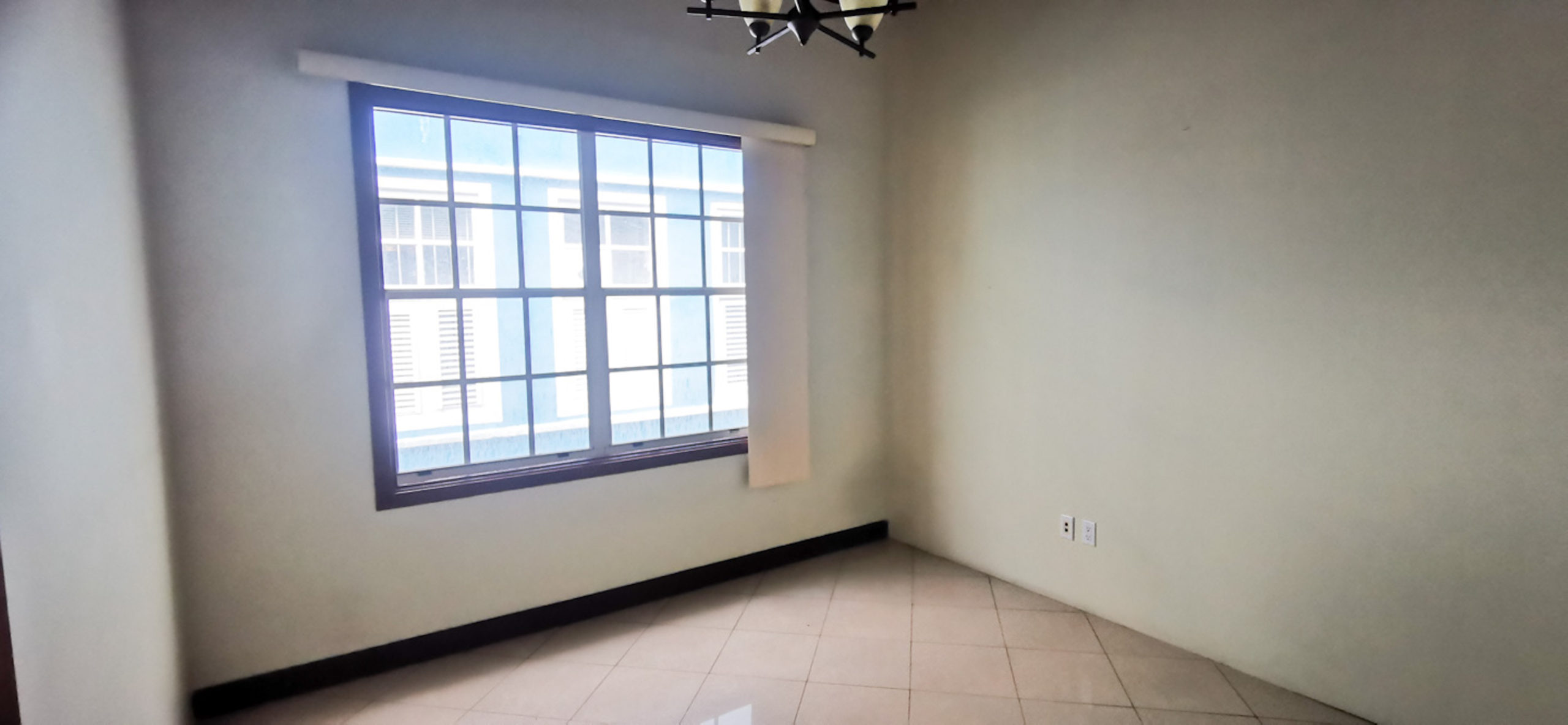 Commercial in Punda