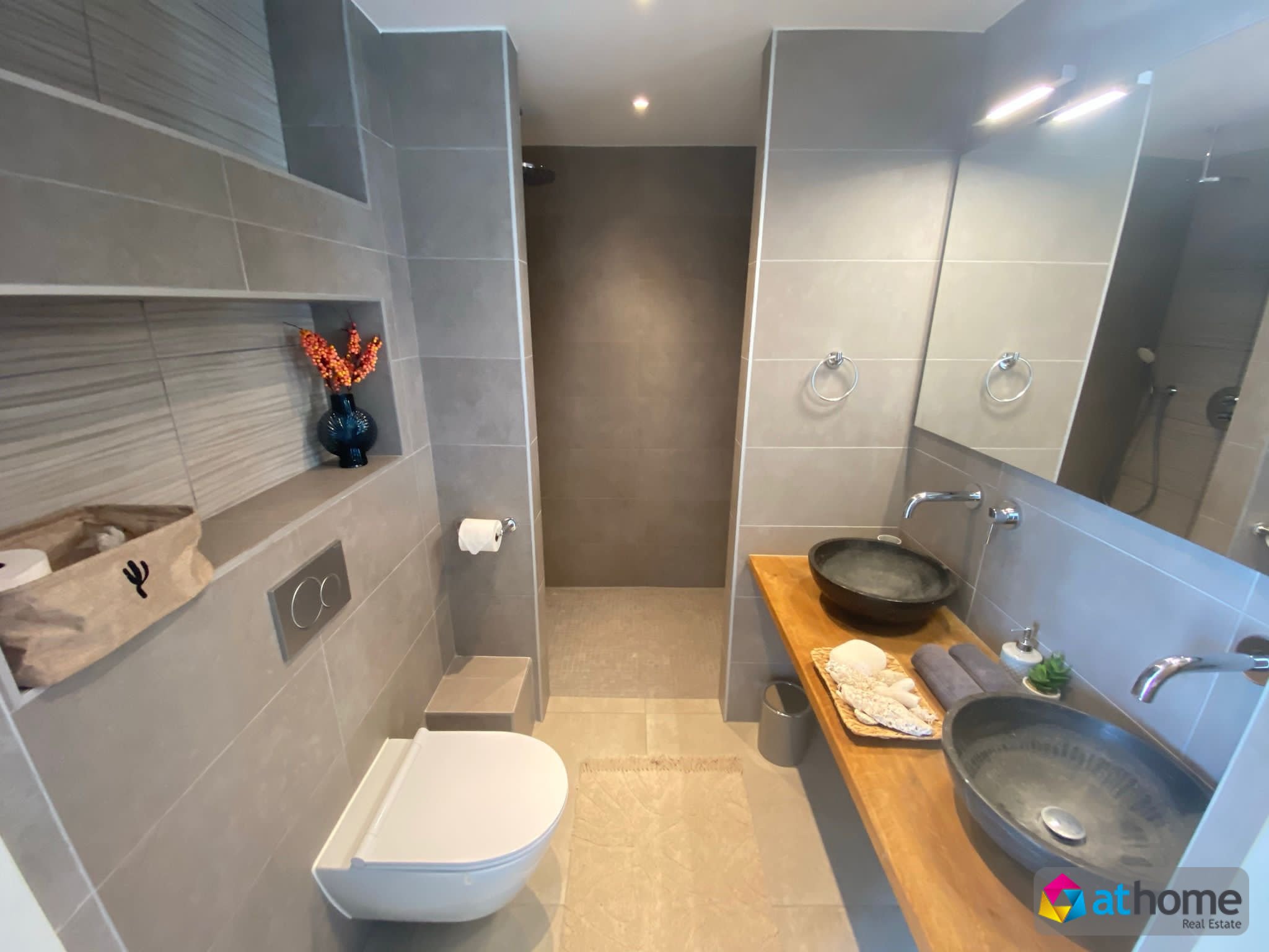 Apartment in Jan Sofat