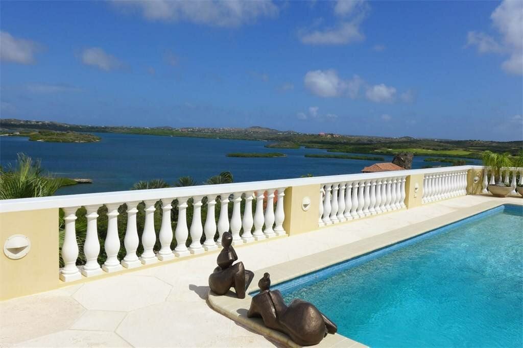 Villa in Seru Boca