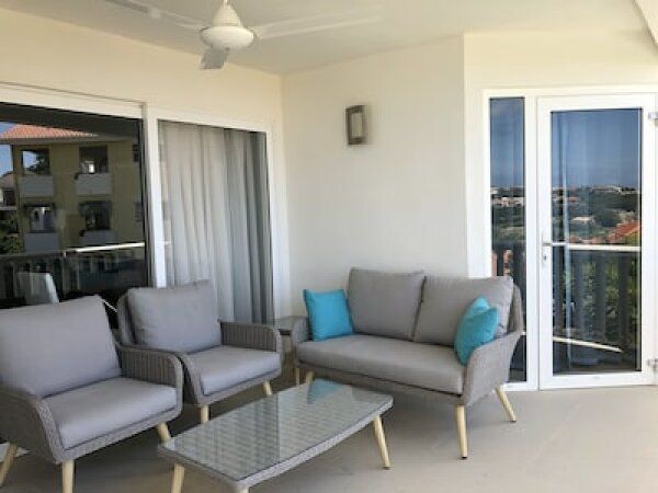 Apartment in Blue Bay