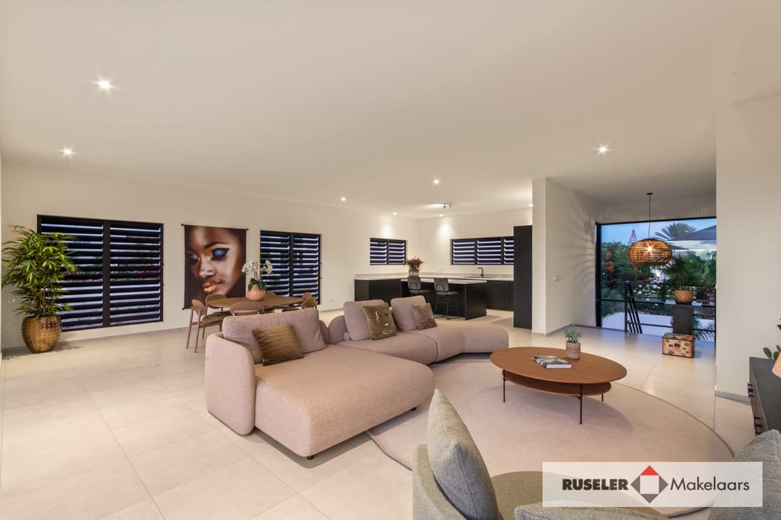 Villa in Vista Royal