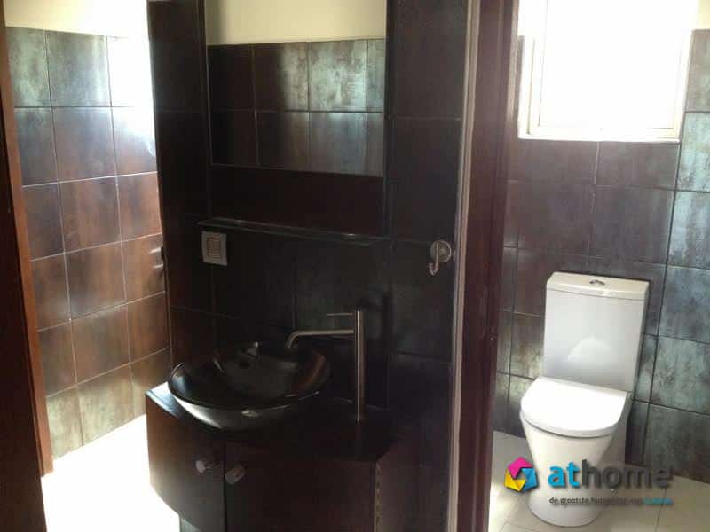 Commercial in Punda