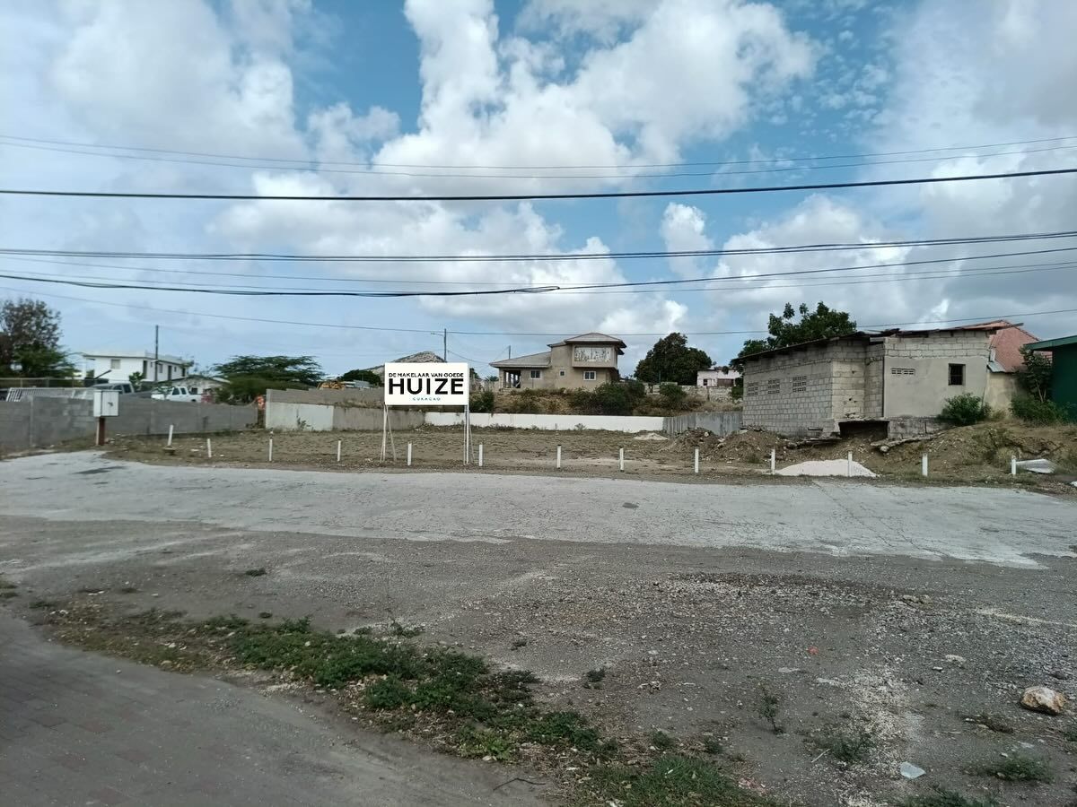 Land / plot in Blue Bay & Piscadera Region