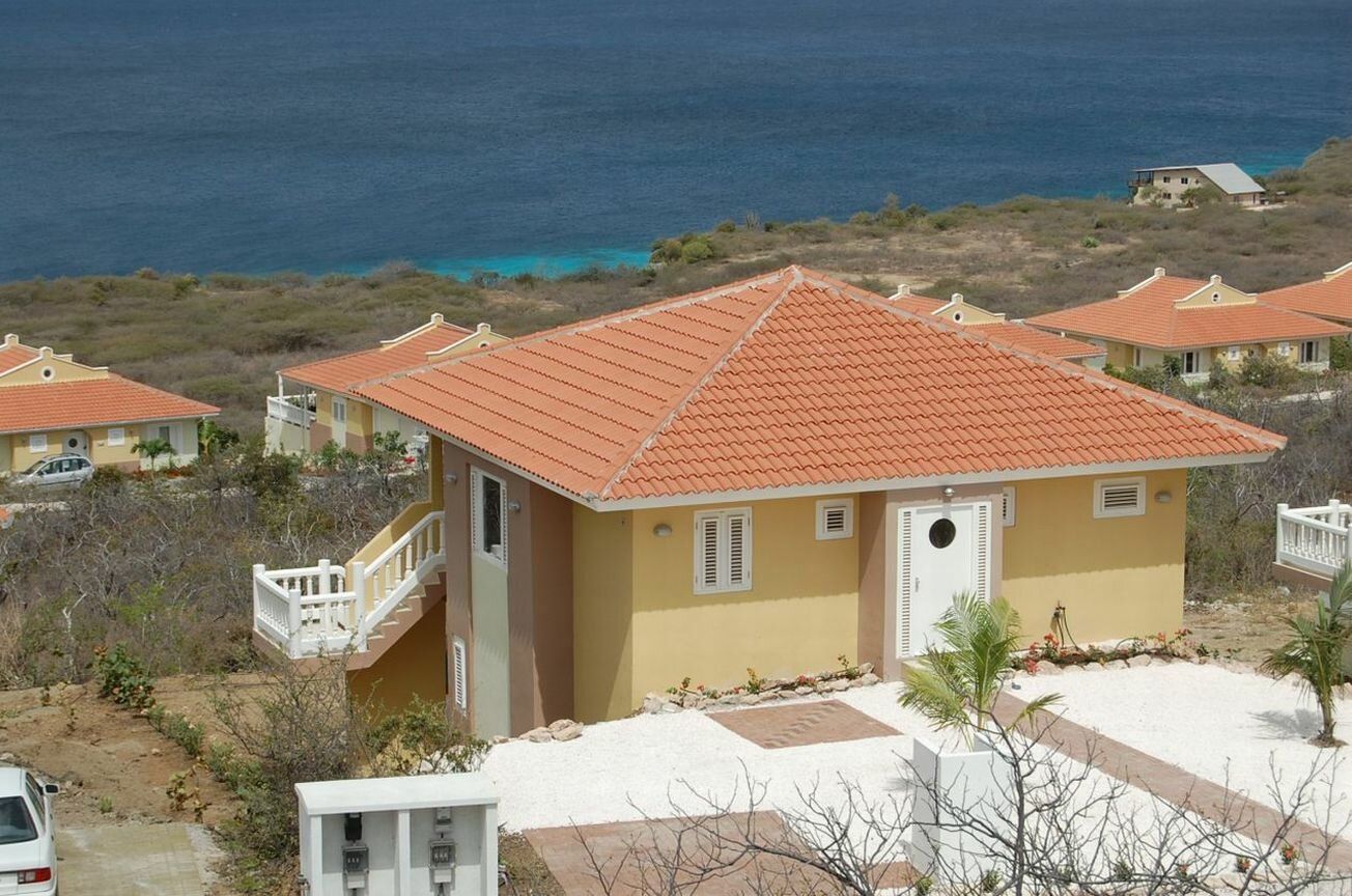 Villa in Coral Estate