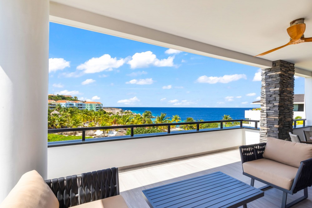 Apartment in Blue Bay