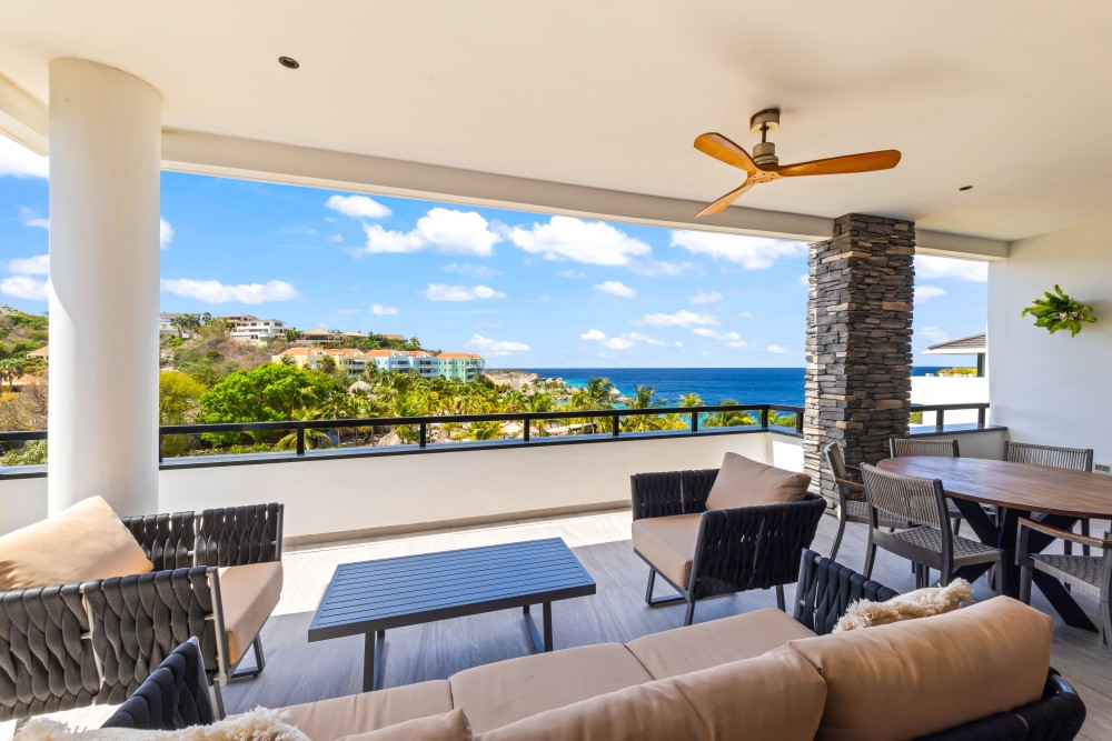 Apartment in Blue Bay