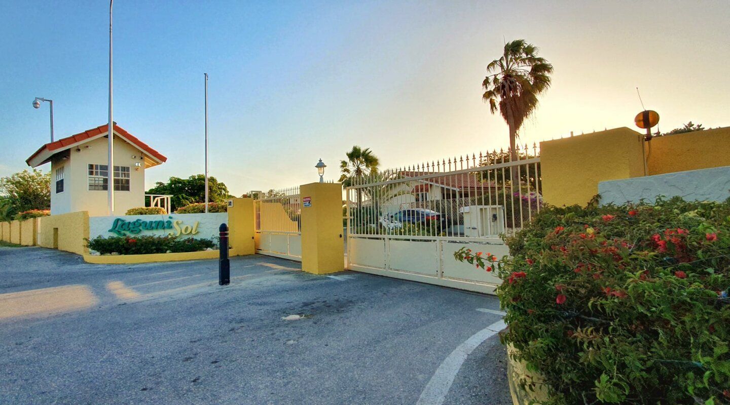 House in Lagunisol