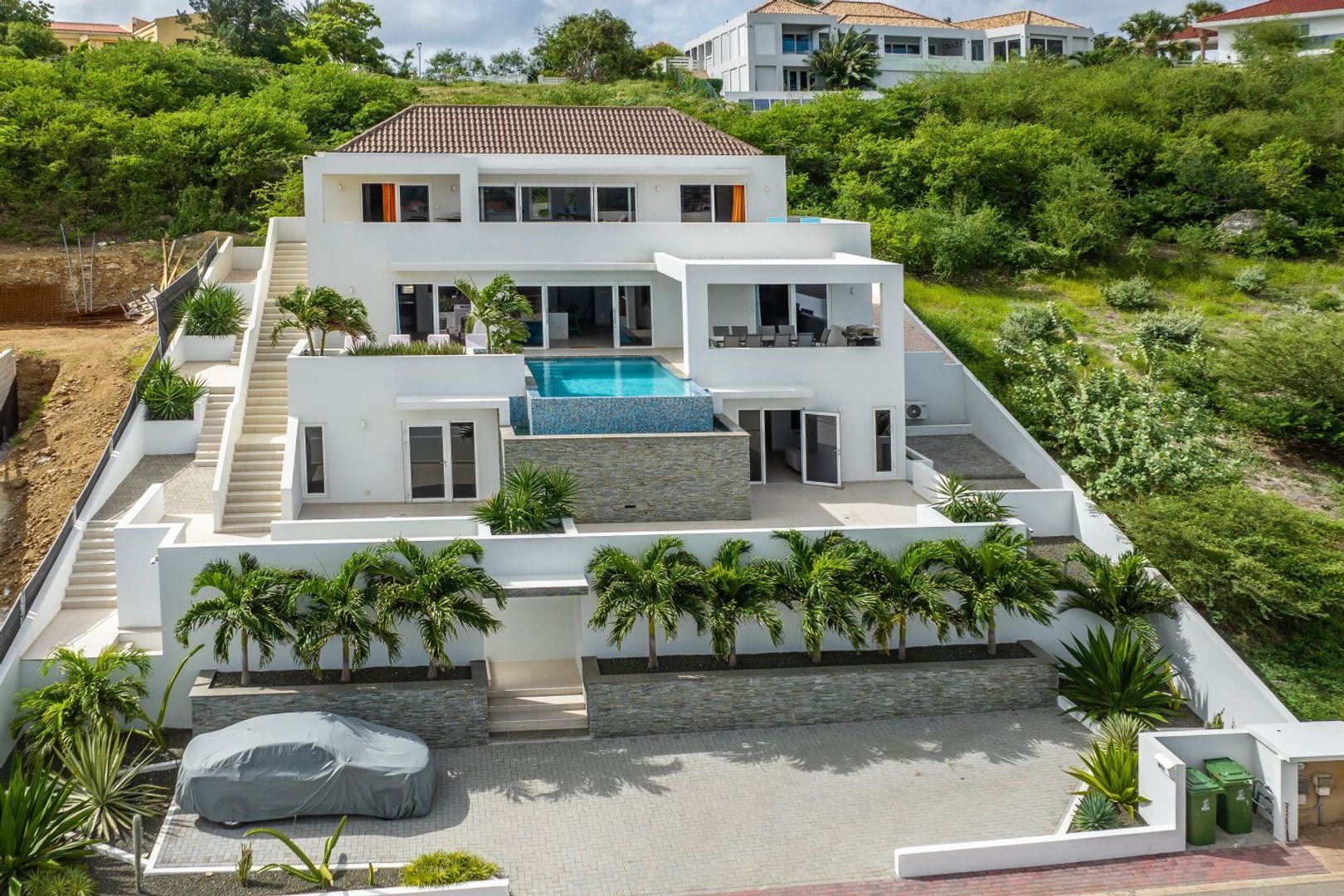 Villa in Blue Bay