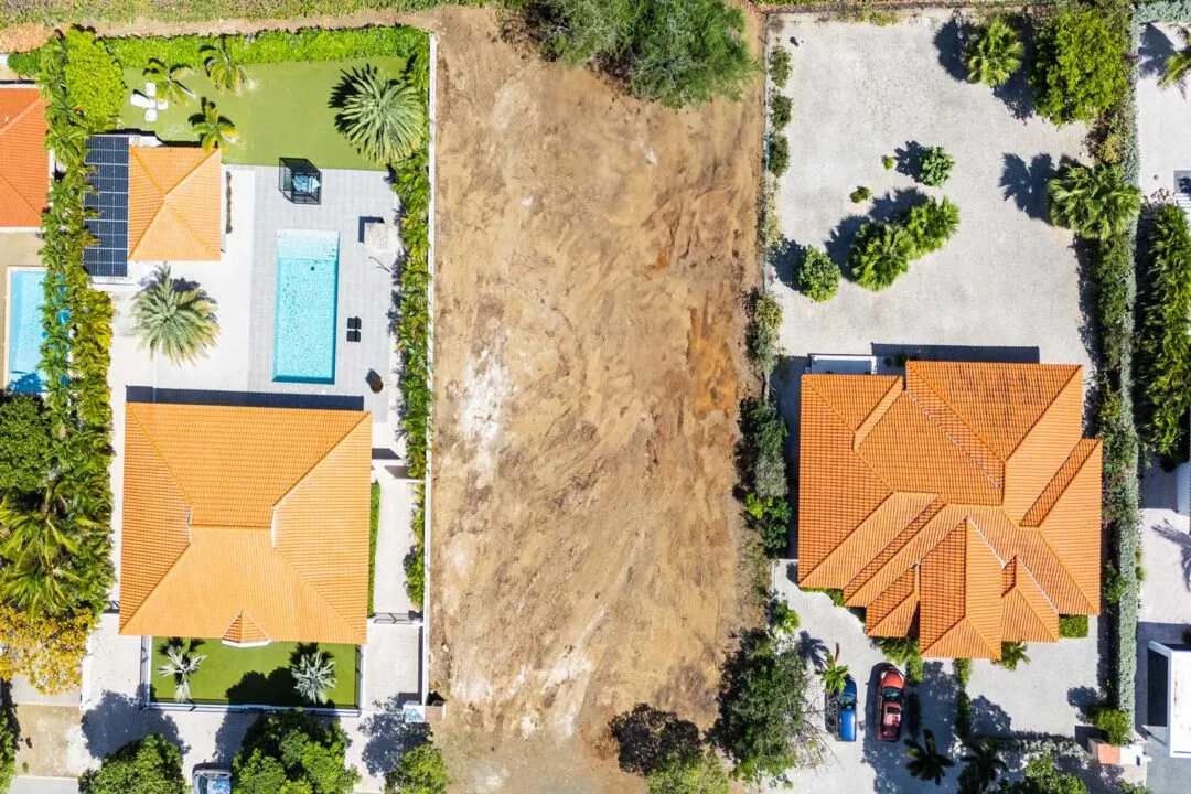 Land / plot in Blue Bay