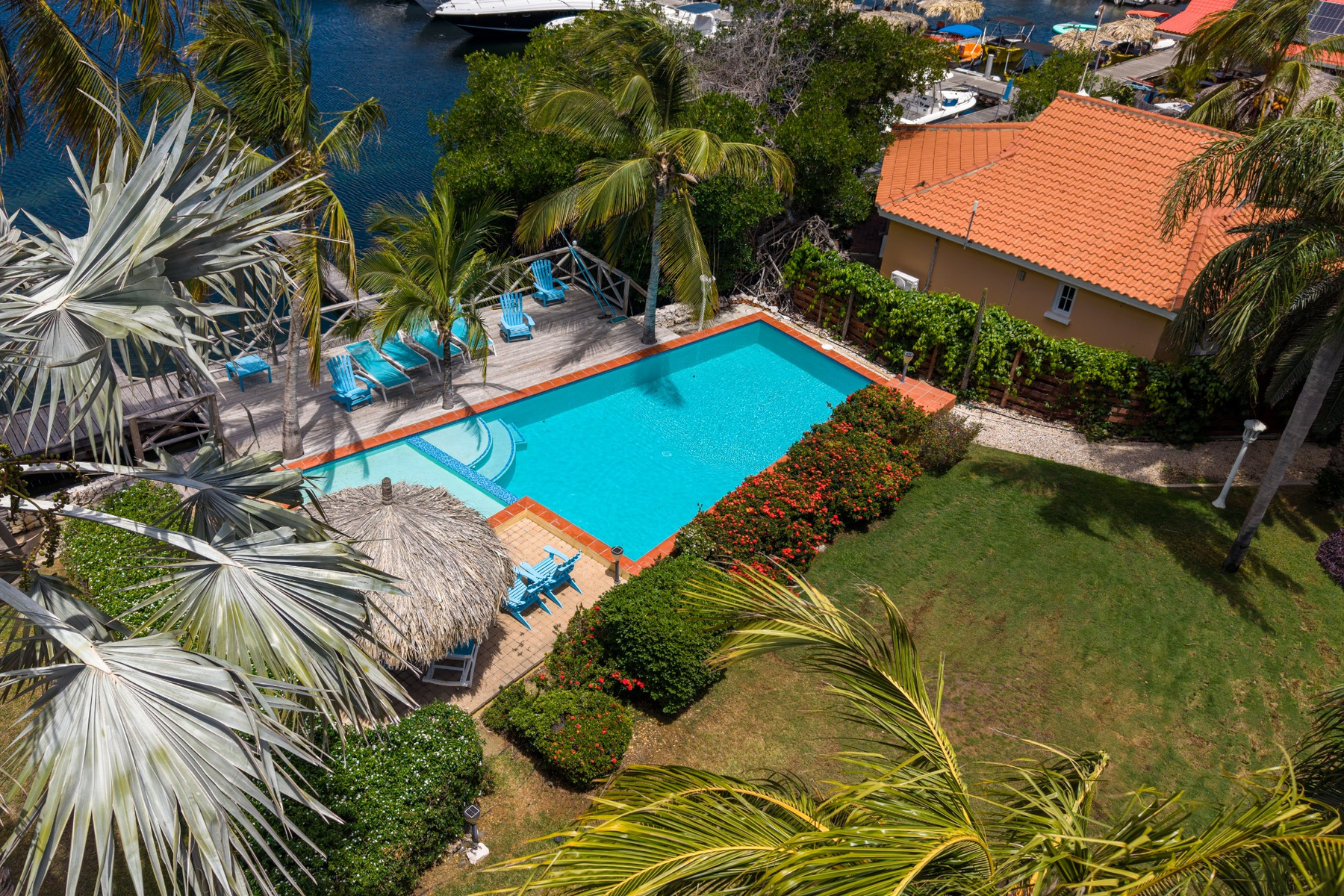 Apartment in Spanish Water