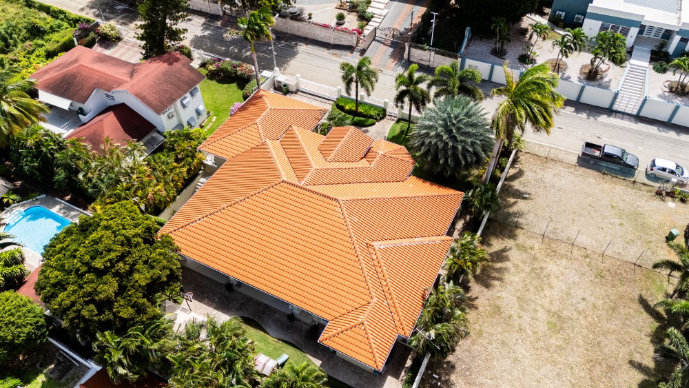 Property in Toni Kunchi