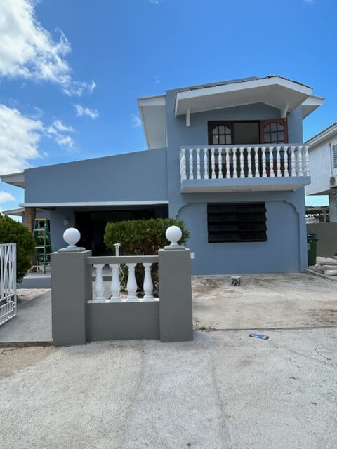 House in Blue Bay