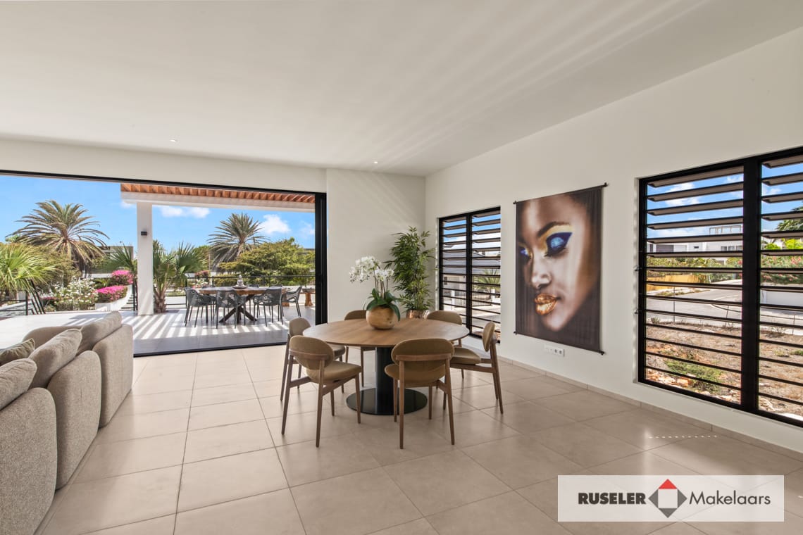 Villa in Vista Royal