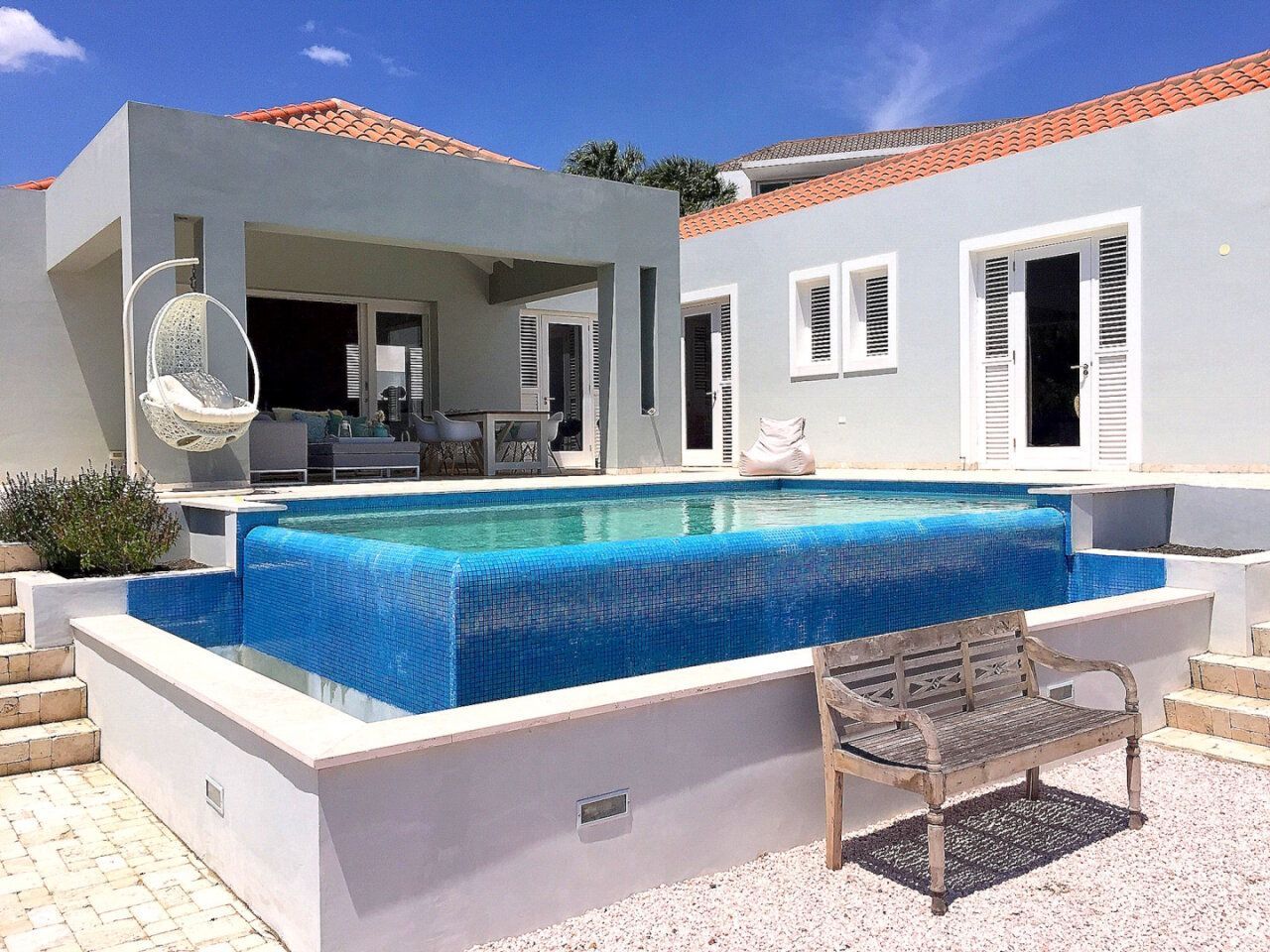 Villa in Blue Bay