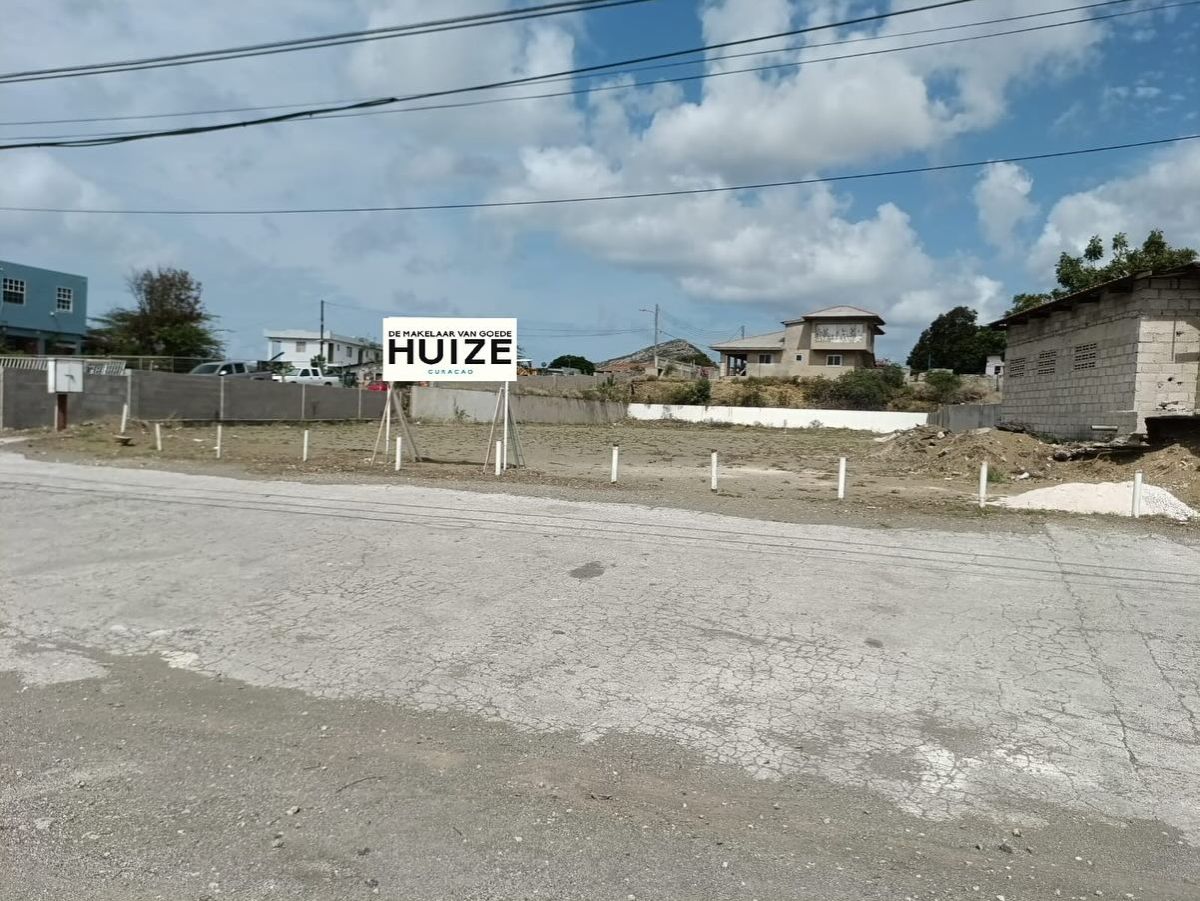 Land / plot in Blue Bay & Piscadera Region