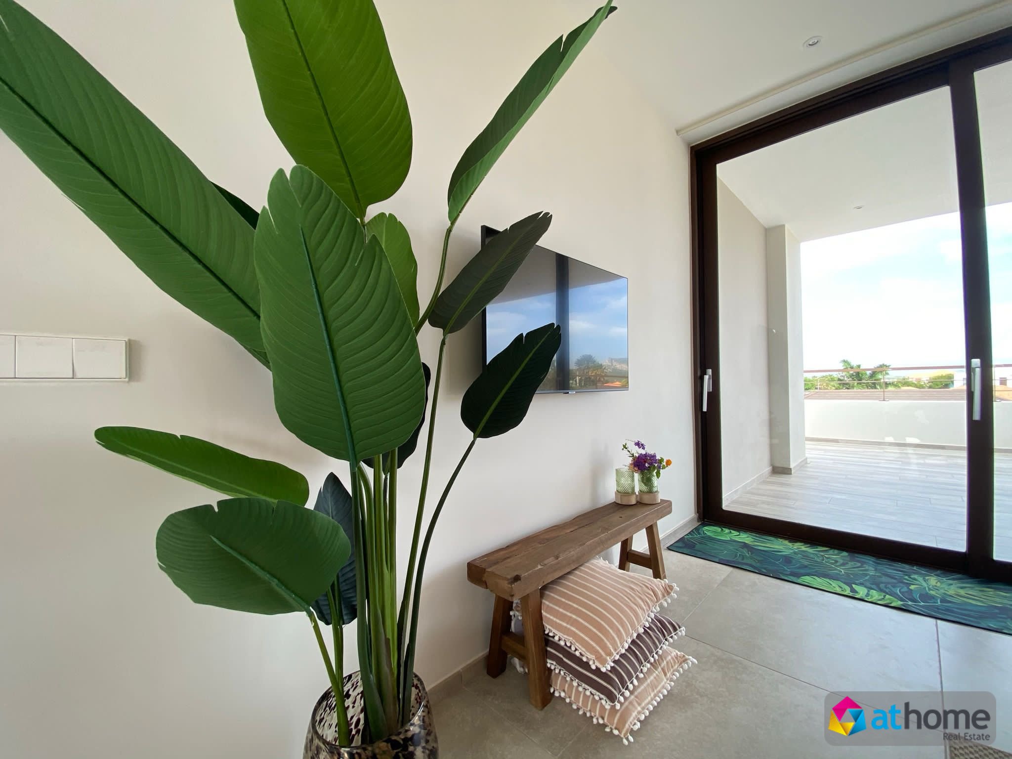 Apartment in Jan Sofat