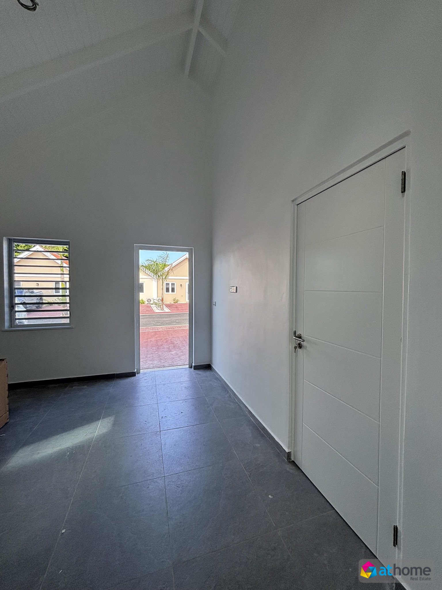 Property in Mahaai
