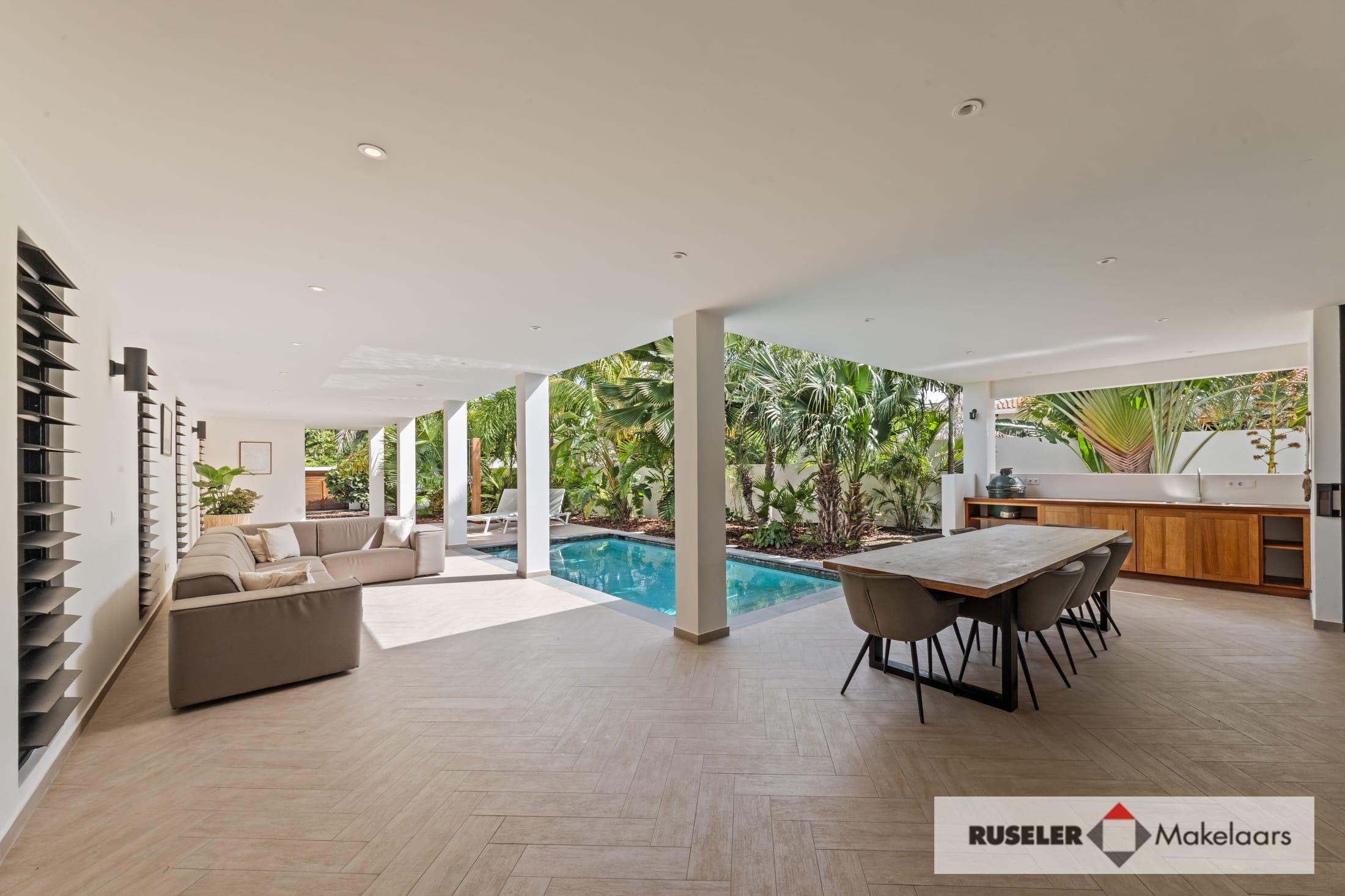Villa in Vista Royal