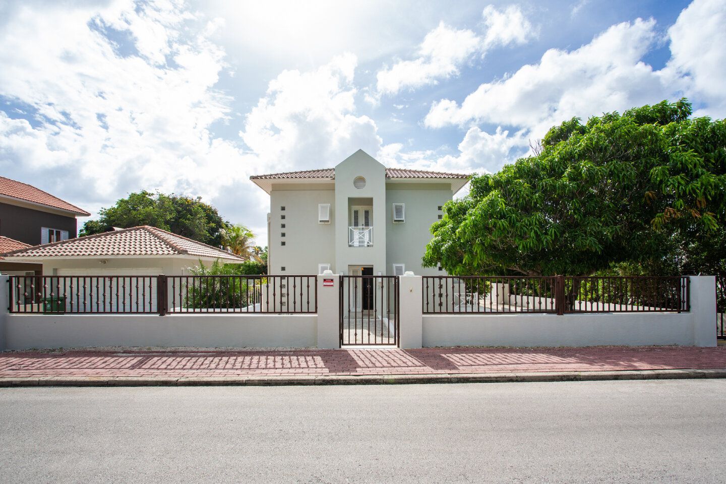 Villa in Coral Estate