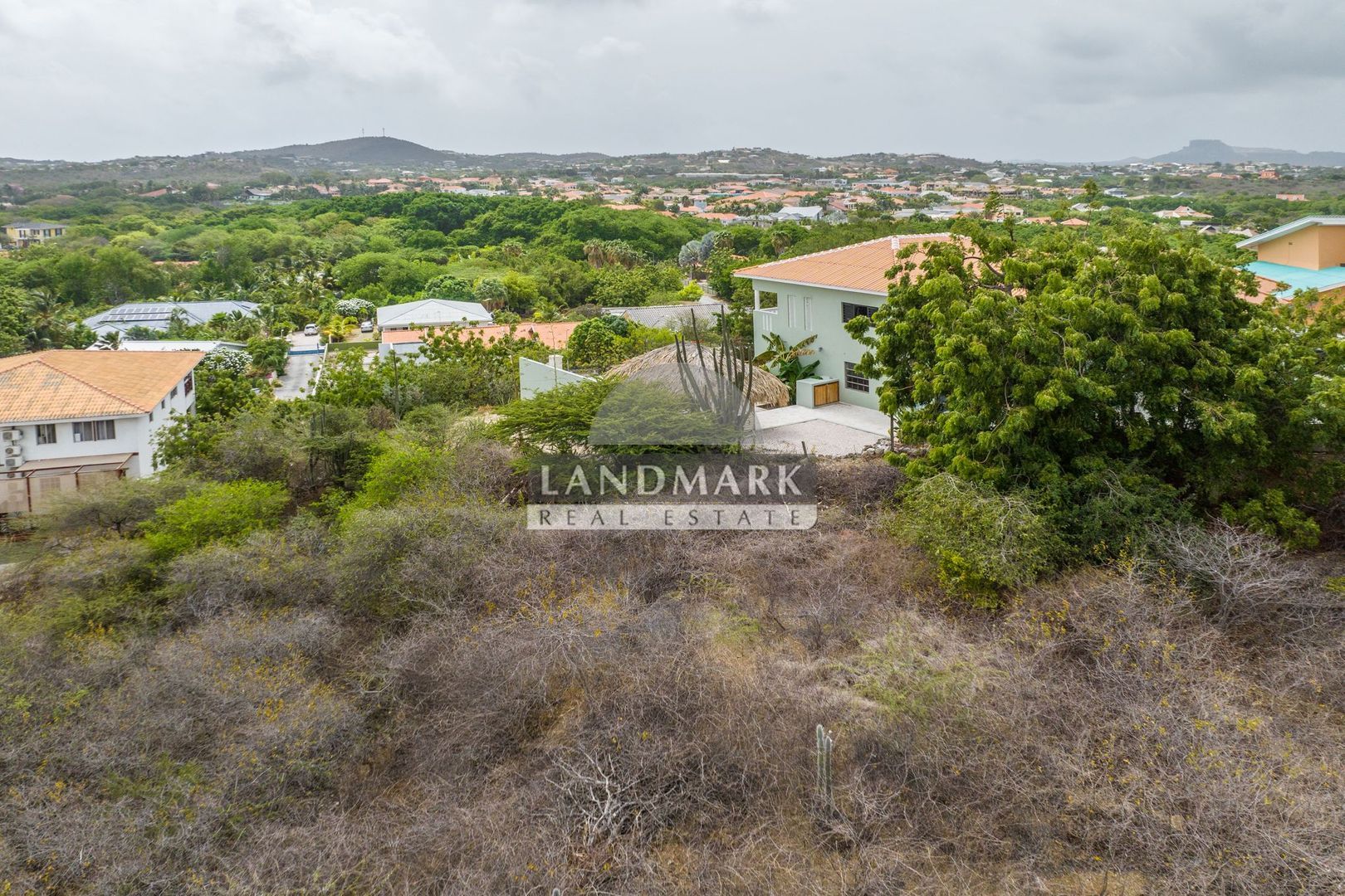 Land / plot in Bottelier