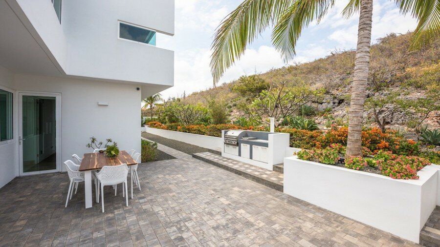 Villa in Coral Estate