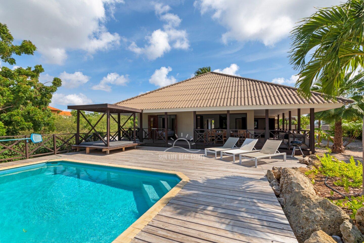 Villa in Vista Royal