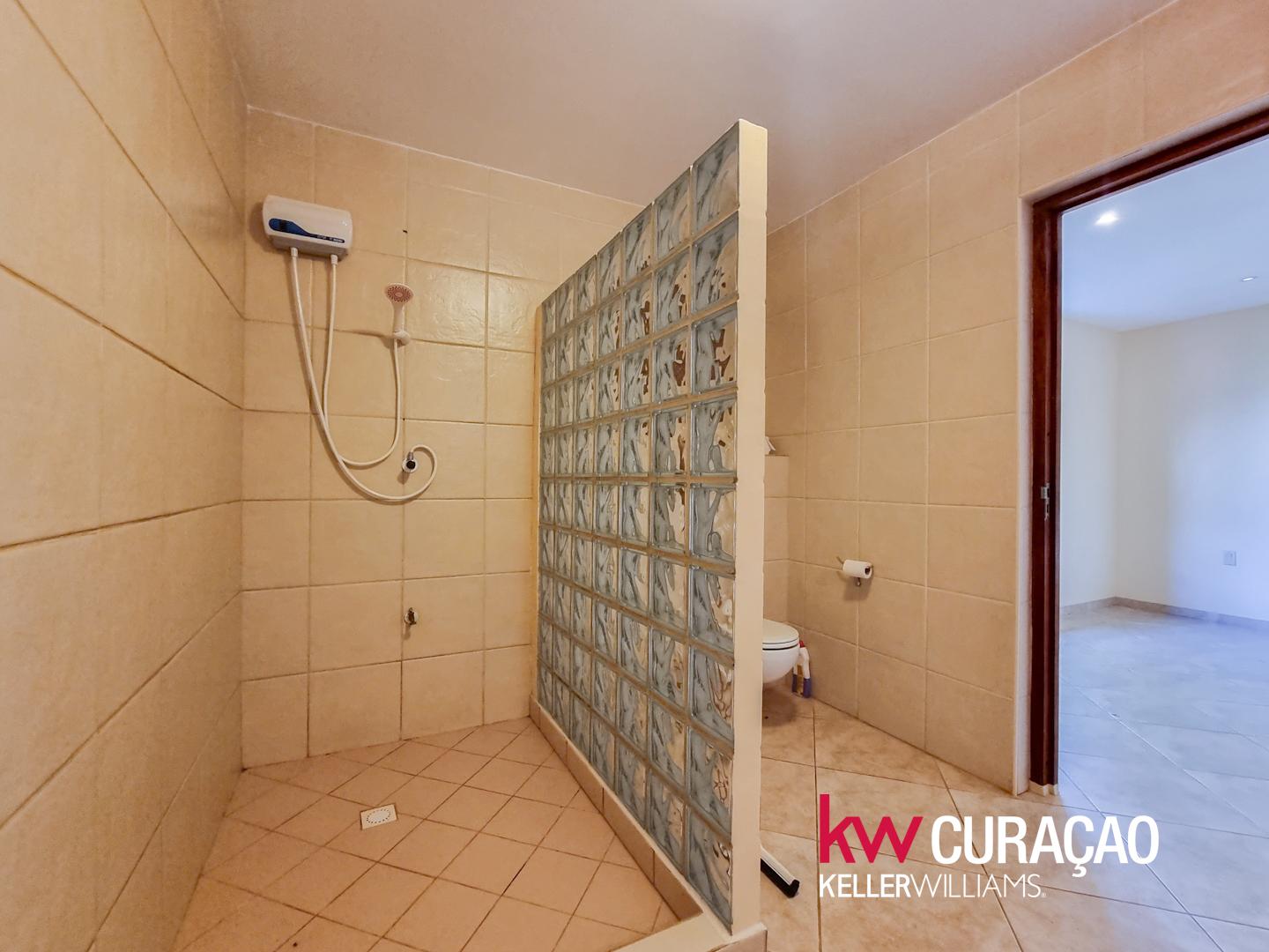 Property in Banda Abou Region