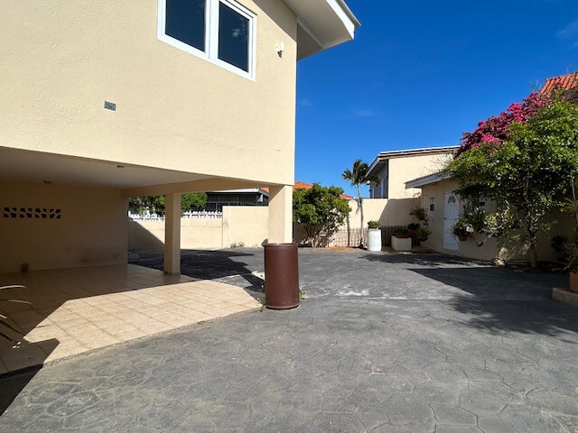 House in Bottelier