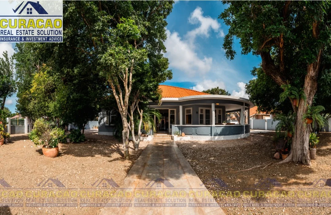 House in Mahaai