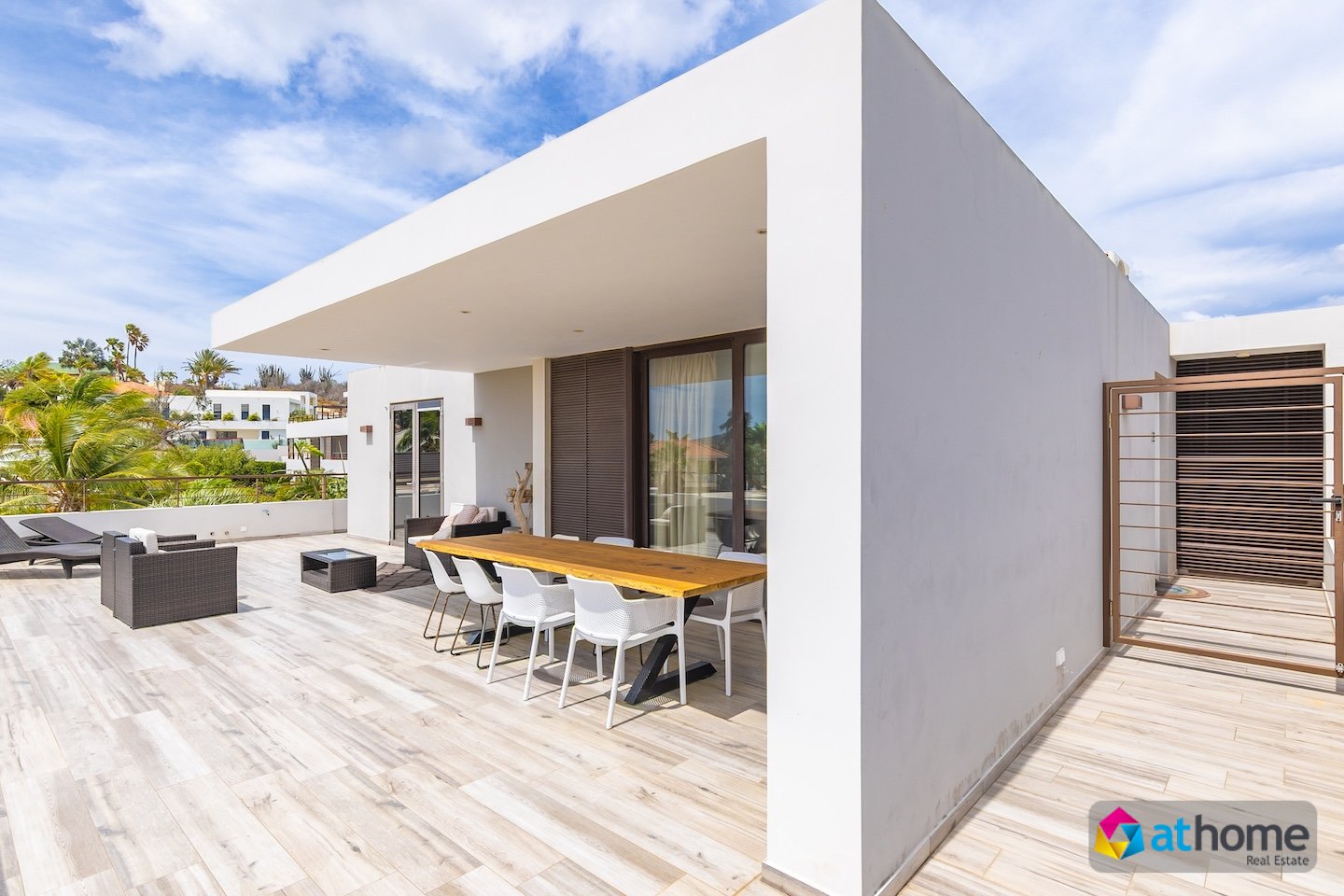 Apartment in Jan Sofat