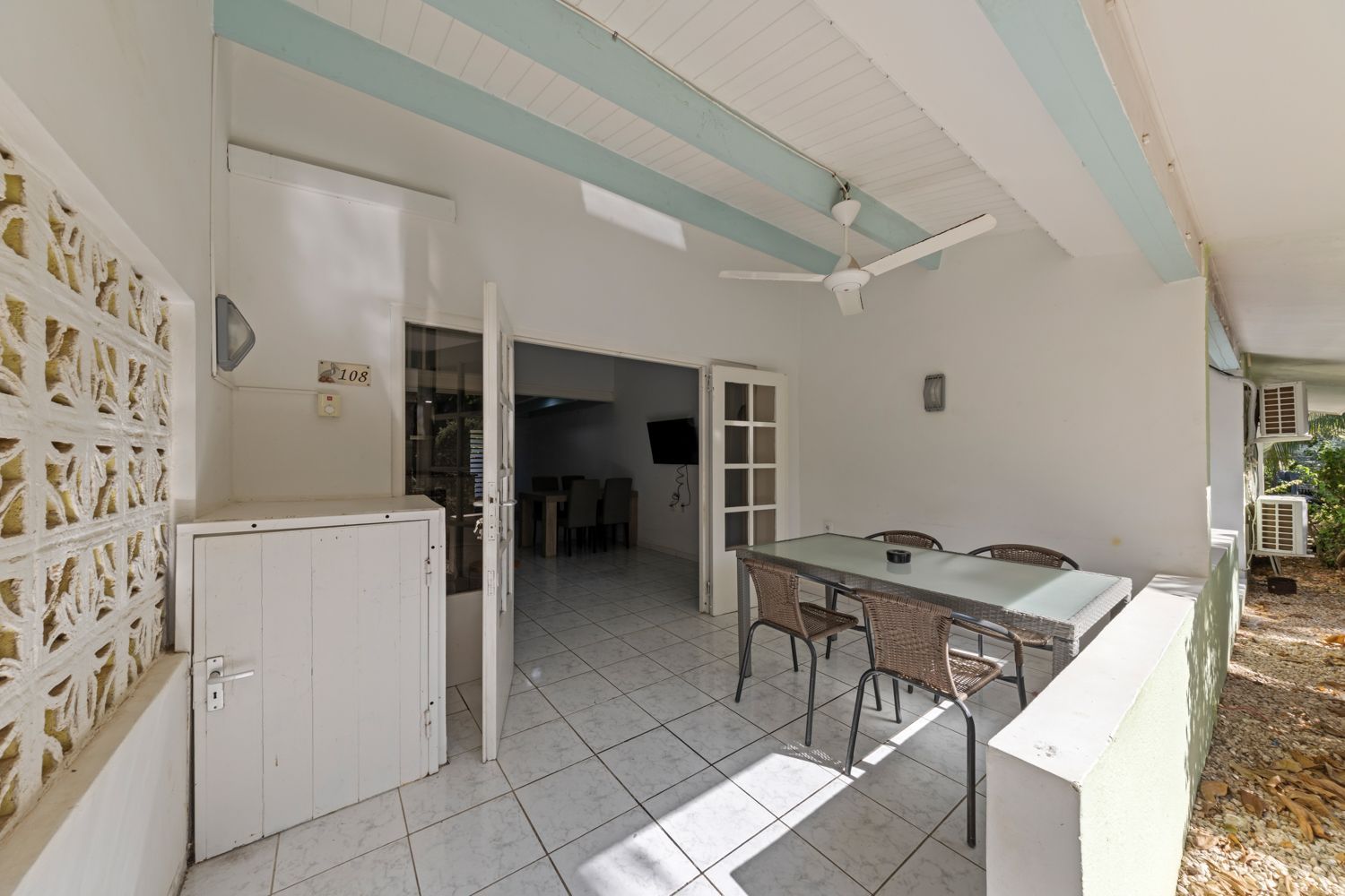 Apartment in Seru Coral