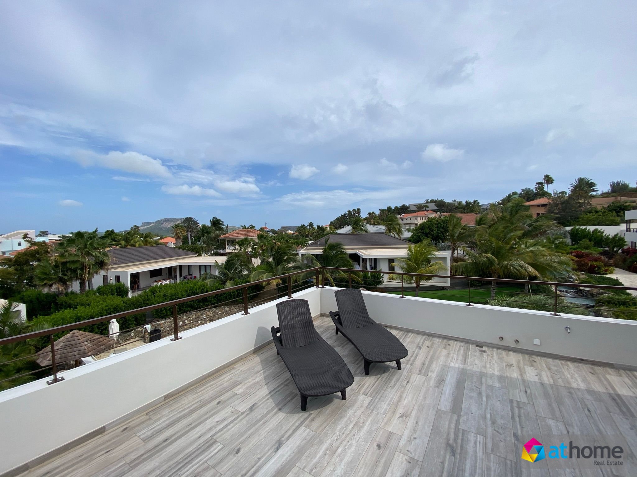 Apartment in Jan Sofat
