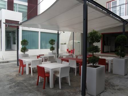 Commercial in Curaçao