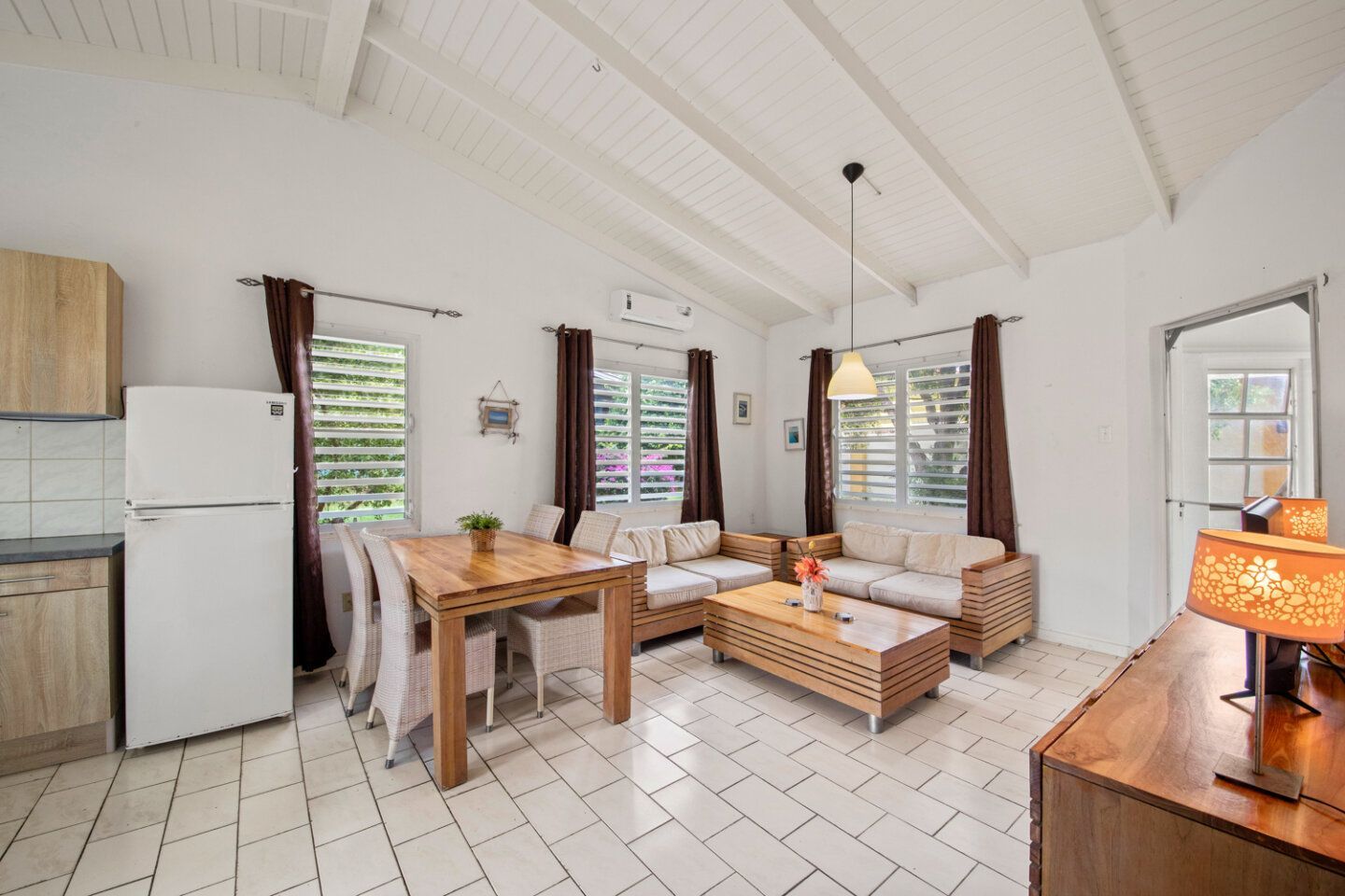 House in Seru Coral