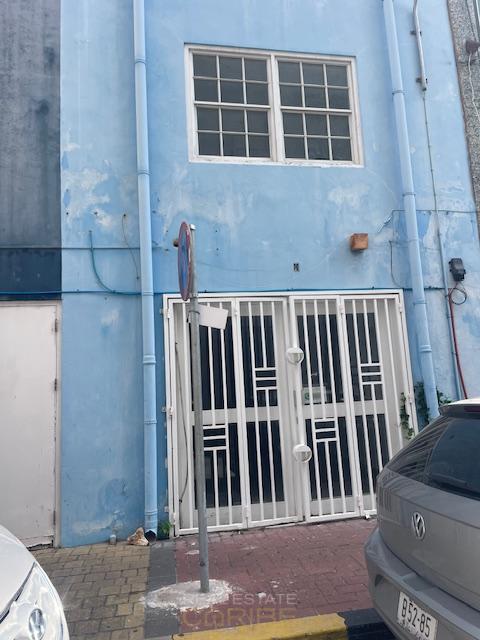 Commercial in Punda