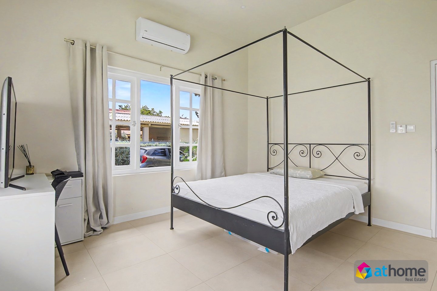 Property in Matancia