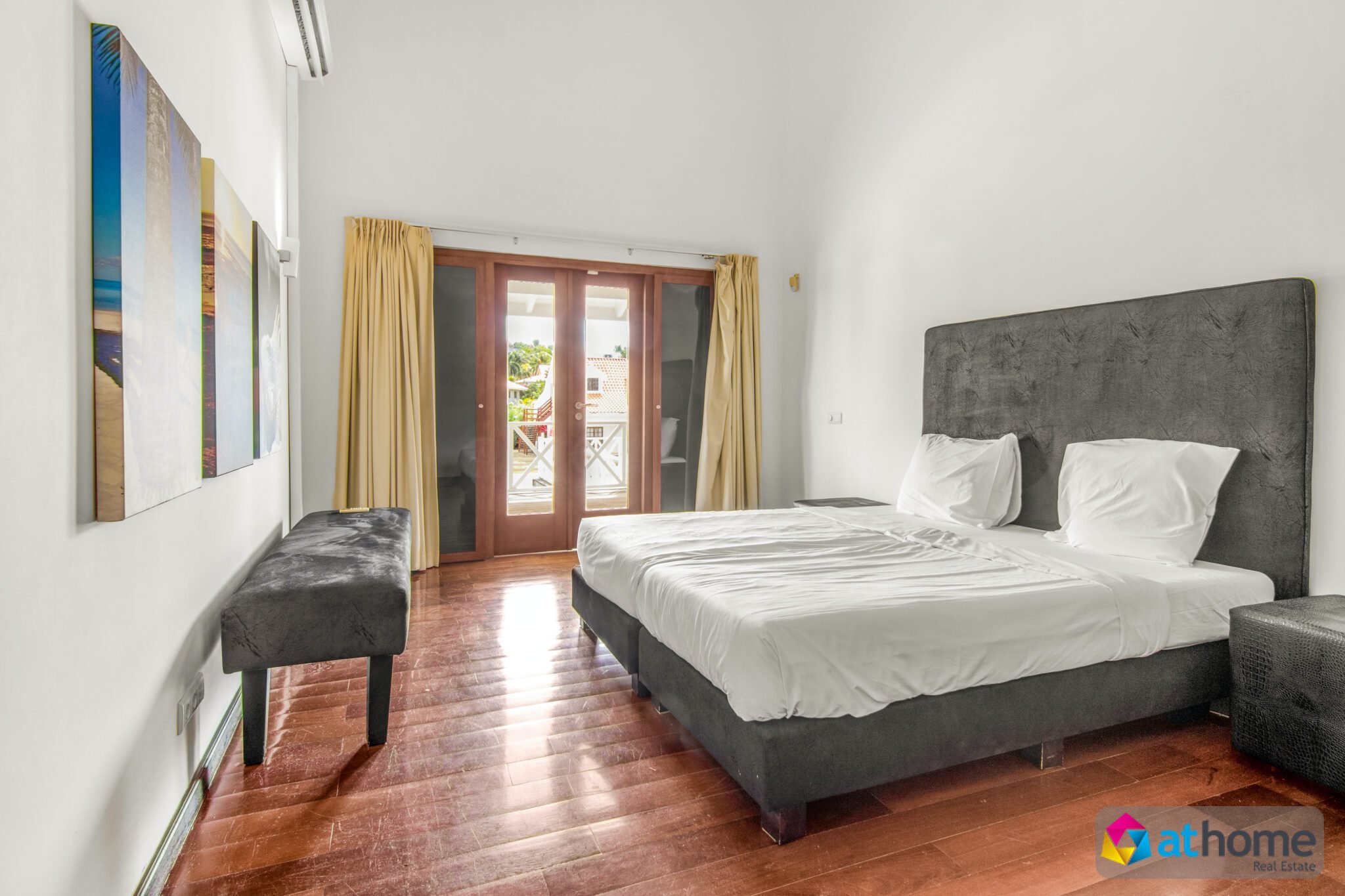 Property in Vista Royal