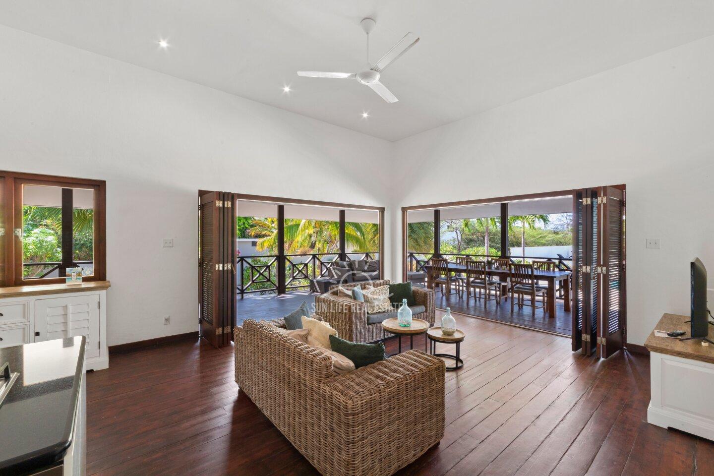 Villa in Vista Royal