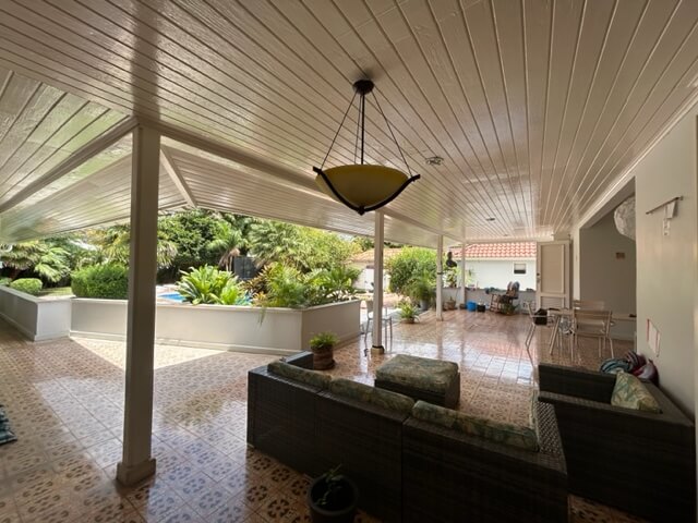 Villa in Mahaai