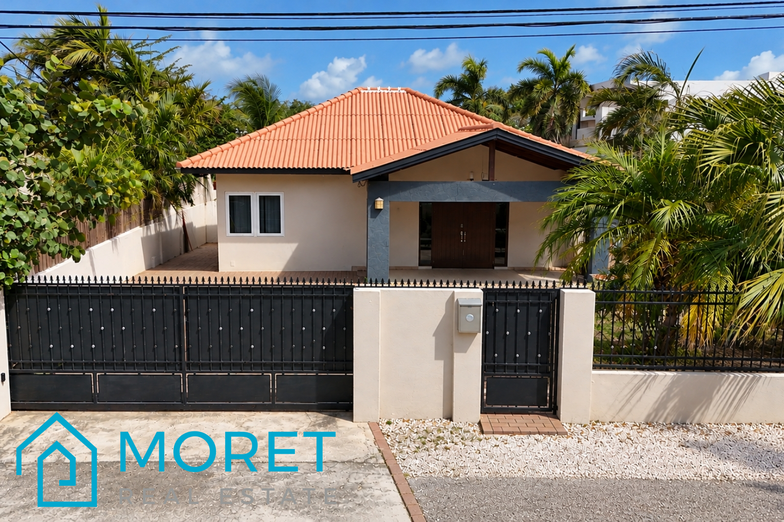 House in Mahaai